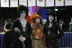 neil-gaiman:  neilgaiman:  silveryxdark:  I was at Cosfest XI today and I met these really, really sweet and amazing cosplayers of Dream, Delirium and Death. :’) At events in Singapore, I almost never see cosplayers of Western fandoms, save for, say,