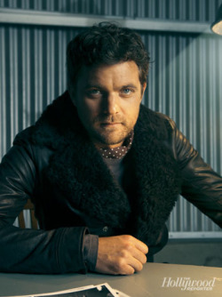 yvrshoots:  Fringe’s Joshua Jackson styled for noir Comic-Con round table at the Hollywood Reporter Hollywood Reporter link http://www.hollywoodreporter.com/news/comic-con-joshua-jackson-ginnifer-goodwin-david-boreanaz-347210  unf unf unf