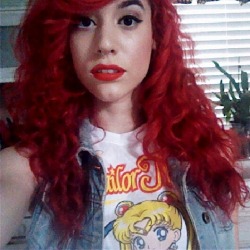 Oh and hiiii here&rsquo;s my face again. I wore Sailor Moon today. Kay bye.