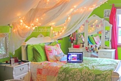 Chocol4Techip:  Am I The Only One On Tumblr Who Doesnt Have A Clean Room. Omg 