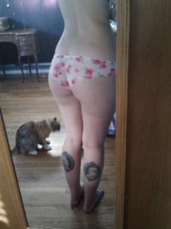 Nice ass, great panties.