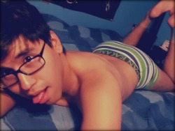 freakishlytallhomosexual:This is what happens when I’m bored and in my undies =P