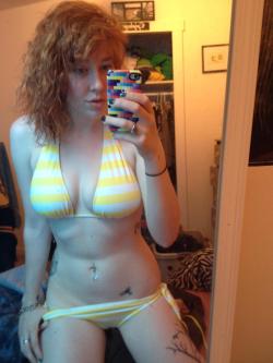 Like my swimsuit?:)