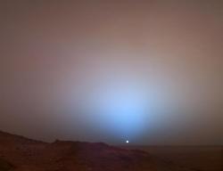 lila-rasa:  Mars sunrise, 1:42am EST 8/6/2012