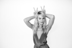 Model: Candice Swanepoel Photographer: Terry Richardson