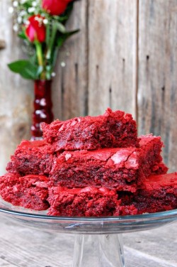 motivatedprince:  gammaspecialist:  oooeygooeygoodness:  Red Velvet Brownies Ingredients:1 cup  unsalted butter, at room temperature1 1/2 cups granulated sugar1 1/2 cups brown sugar4 large eggs, at room temperature2 oz red food coloring4 tsp pure vanilla