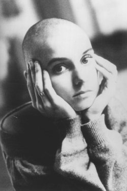 coffee-for-two:  Sinéad O’Connor, 1990