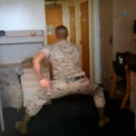 fukcingniall:  days-and-dust:  moonblossom:  kisskissbigbang:  annaomgz:   Never scroll past a twerking soldier. Thank you for serving our country with your brave booty.  Officer Booty reporting for duty.   Call of Booty  Call of Booty: Back Dat Ass