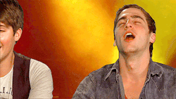 Topherevans:  Kendall And James Imitate How Logan Sleeps 