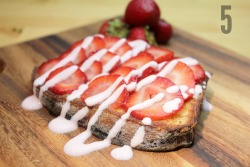 Gocookyourself:  Strawberry Cream Cheese French Toast - In Pictures Strawberries
