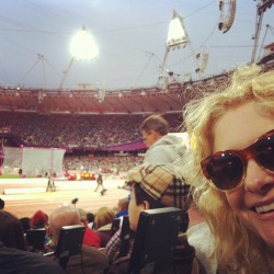 goldfrapp:  Alison Goldfrapp at the Paralympics watching the long jump  OMGGGGGG!