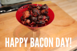 gocookyourself:  It’s International Bacon Day! To celebrate
