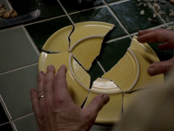 elbowintherim:  sinclairsolutions:  This is the exact moment I fell in love with Breaking Bad.  This scene man 