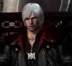 desperodesidero:  wanteddead11:  Look kids, this is Dante, THE REAL DANTE. Remember that when you see that new faggot piece of shit that Capcom is trying to feed you all.  [Excuse me, but no. You picked the wrong photo to say that. I’m a supporter of