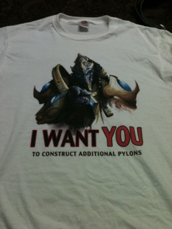 scifigamers:  My new shirt - Protoss propaganda http://scifigamers.tumblr.com