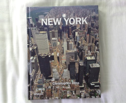 newyorksbabe:  reload-ed:  my new book!  I want it noww 