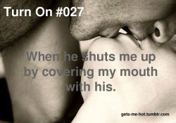 juicylilsecrets:  oh-that-chaos:  Kissing is a language all its own.  This hardly EVER happens…. ;) 