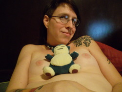 Just chillin&rsquo; stoned with Snorlax tonight.