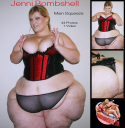 bombshellslive:  Jenni Bombshell - Main Squeeze!