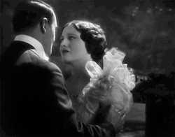 silentmovies:  The Circle (1925)  Bardzo &ldquo;bo S.&rdquo;. 