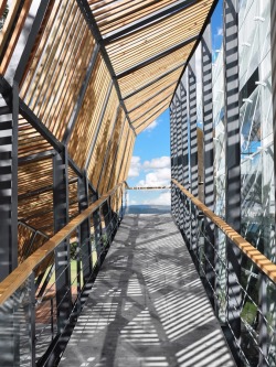 rcruzniemiec:  SHINE Architecture & TAarquitectura Habitat