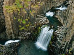 welcome-to-the-stressless-zone:  Litlanesfoss, Iceland 