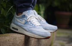 sweetsoles:  Nike Air Max 1 ‘Pinstripe’ (by msgt16)