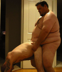 wolfss88:  foxxy34:  superchubby:  Fat Fucking (FF)  Yeah he is down under  fuck yes  ill be the guy on the bottom