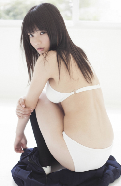 kawaii-sexy-love:  Mizuki Hoshina 星名美津紀