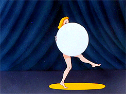  Henry Fonda goes gaga over burlesque dancer “Sally Strand” (Sally Rand) in Tex Avery’s &lsquo;Hollywood Steps Out&rsquo; (1941)   