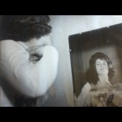 Work Grandma 👰 @rachel_gero #60s #vintage #wedding #bride #gorgeous #irish  (Taken with Instagram)