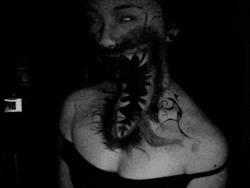 dannyxw0lf:  idunwin:  lothocas:  ionosphere-negate:  Don’t freak out, it’s body-art. Some DAMN GOOD BODY ART.   #congrats on making a scarier leviathan using only body paint than supernatural could manage with all of its special effects team  ^^^