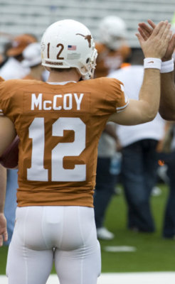 hothungjocks:  More of Colt McCoy’s ass!