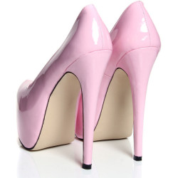 mortifera-blog:   Pumps ❤ liked on Polyvore (see more pink pumps)  