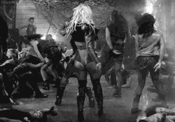 dumbbimbosluts:  mm Ultimate bimbo princess Britney Spears fat ass and thighs