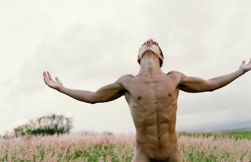 Confession: The thought of being nude in the middle of a field excites me.