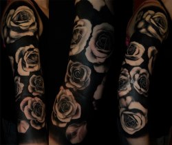 thestarlighthotel:Black and grey rose sleeve by Miryam Lumpini