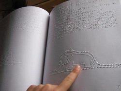 maudelynn:  Braille edition of The Little Prince by Antoine de Saint-Exupéry via thewritenote.blogspot.com 