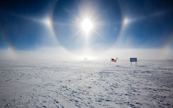 Jtotheizzoe:  Staceythinx:  Scenes From Antarctica Is A Stunning Gallery From The