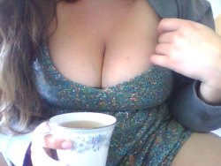 missellaandrews:  From when I had a tea party