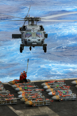 fuckyeahusnavy:  An MH-60S Sea Hawk helicopter