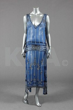 omgthatdress:  Dress 1920s Kerry Taylor Auctions