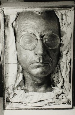 varietas:  Man Ray: Autoportrait, 1969 