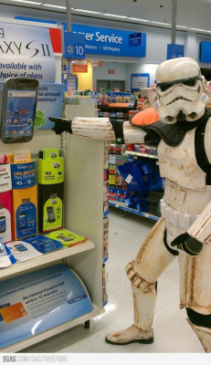trebled-negrita-princess:  mysticdragoonzeref:  moonlightstrike:  chissspectre:  askdevsider:  candlehat:  thejediwalking:  Look Sir… Droids  LAUGHING MY F*CKING ASS OFF OH MY GOD  Still not the droid we are looking for.  oh baby no  That is the cutest