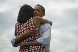 Foto da vitória de Barack Obama bate recorde na redes redes sociais | Meu Gadget Blog on We Heart It. http://weheartit.com/entry/42611831