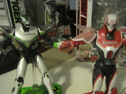 So on the topic of collectibles, I took some pictures of my Tiger &amp; Bunny figurines from SHFigurearts.  They&rsquo;re super duper cute and really easy to pose.  Tori thought it would be funny if she put them in dirty positions, but I presently have