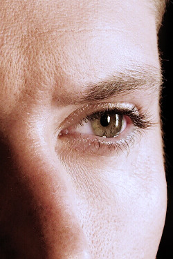 neededforstuff:  PLEASE GIVE SOME WARNING BEFORE POSTING A HIGH RES PICTURE OF JENSEN ACKLES, THANK YOU. 