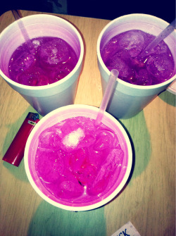 damnmariah:  Codeine cups paint a picture
