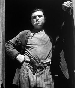 talesofwar:  A French resistance fighter. Looks like he’s just came out of a Tarantino movie.