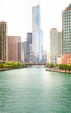 travelingcolors:  Trump Tower, Chicago | Illinois (by Jeremy Vandermeer)